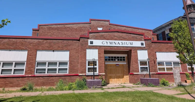 State gives $100K grant for Alpha gym restoration